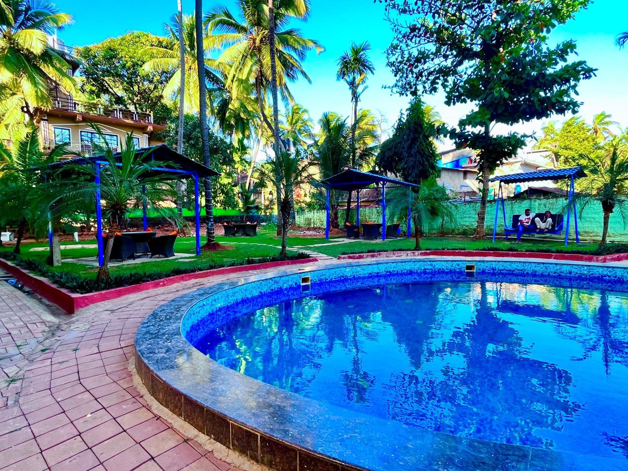 Summer Beach Resort, Goa - #Near Baga Beach #Swimming Pool #Garden #Bar #Lift #Premium Rooms #Property Of The Year #70565-84665 Calangute Exterior photo