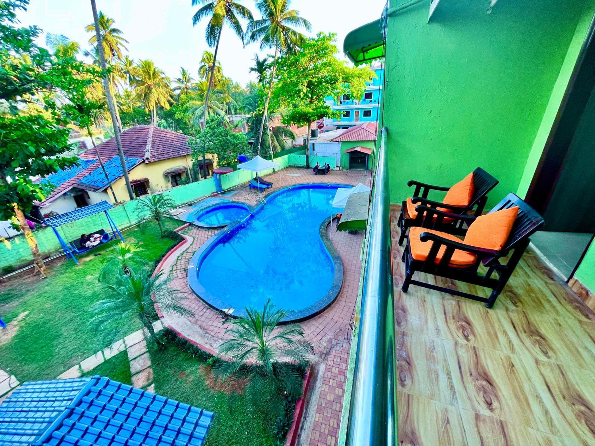 Summer Beach Resort, Goa - #Near Baga Beach #Swimming Pool #Garden #Bar #Lift #Premium Rooms #Property Of The Year #70565-84665 Calangute Exterior photo