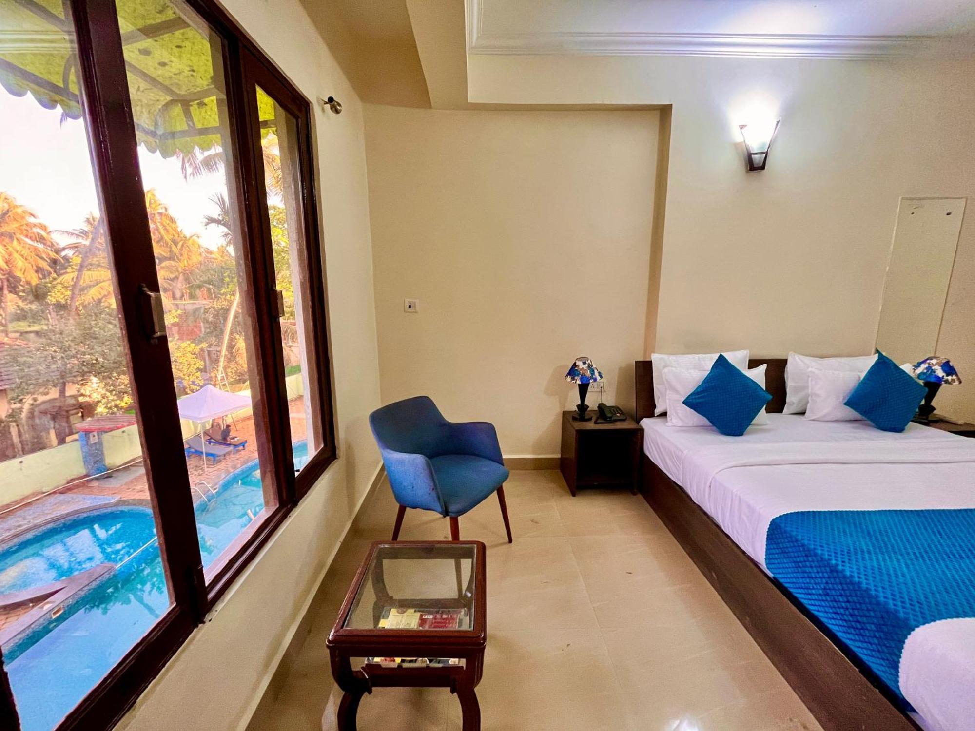 Summer Beach Resort, Goa - #Near Baga Beach #Swimming Pool #Garden #Bar #Lift #Premium Rooms #Property Of The Year #70565-84665 Calangute Exterior photo